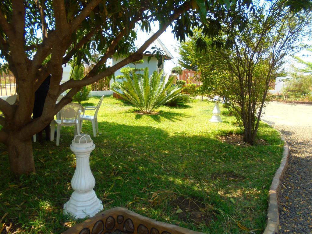 White Rose Lodge Ливингстън Екстериор снимка