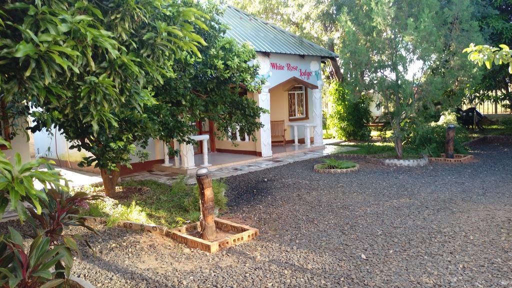 White Rose Lodge Ливингстън Екстериор снимка