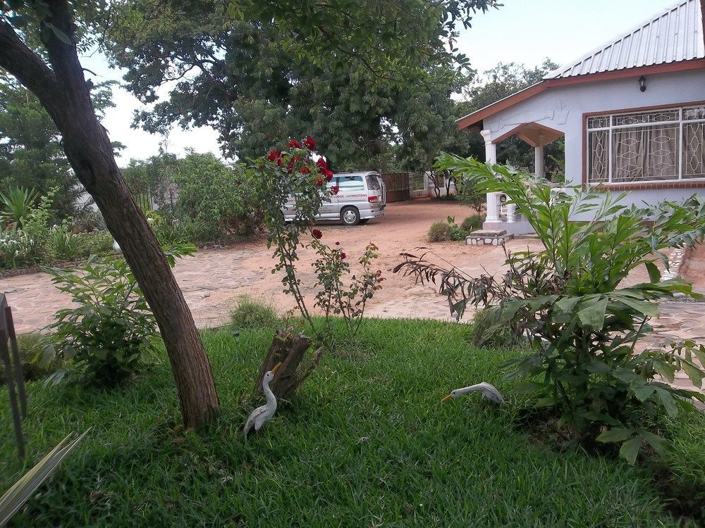White Rose Lodge Ливингстън Екстериор снимка